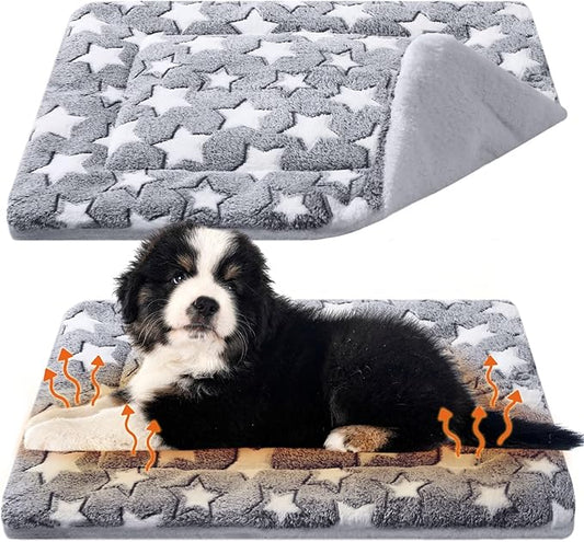 VitalCozy 2 Pack Self Warming Cat Mat Self Heating Pad Bed Reversible Machine Washable Reflects Body Heat Warm Thermal Pet Pad Crate Blanket for Feral and Indoor Cat(Star,20'' X 30'')